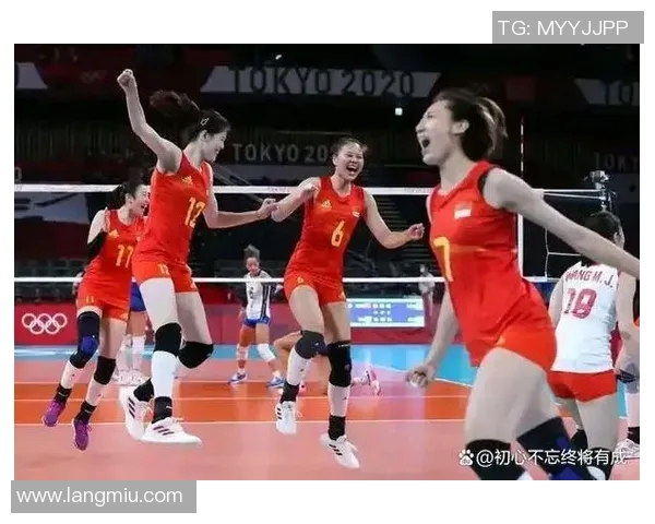 武汉排球队的灵活性揭秘：排球运动中的战术与技巧探讨