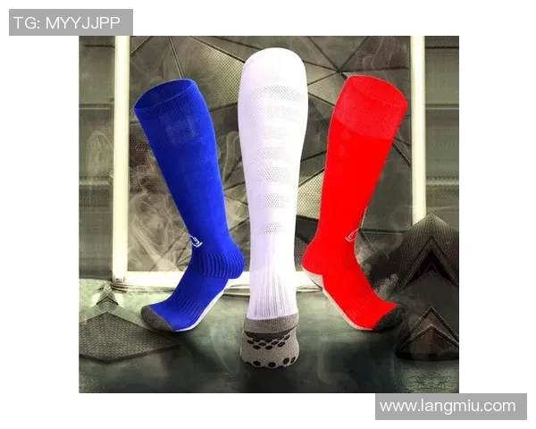 提升运动表现的秘密武器足球袜硅胶的独特优势与使用体验解析